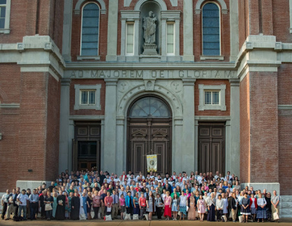 CMAA Day 3-Group Photography after Shrine of St Joseph