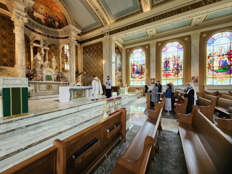 Chant-Int-Mass6.jpg