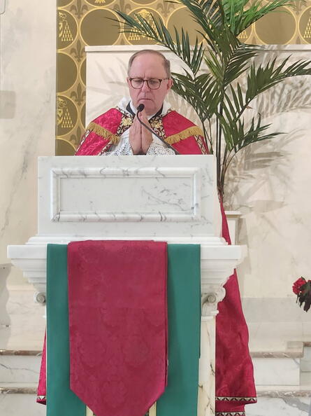Pontifical12.jpg